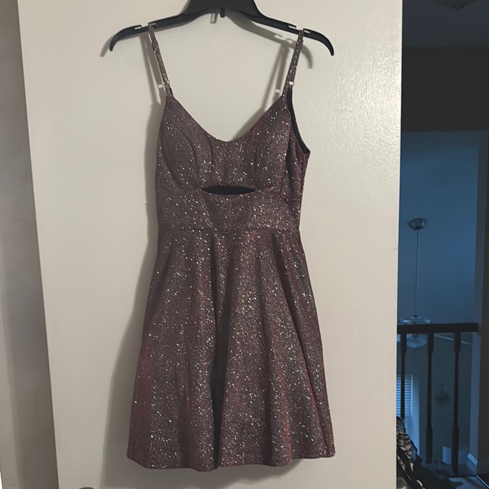 Beautiful Excellent Condition Homecoming/prom/event dress
